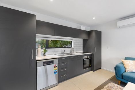 Photo of property in 9/12 Latimer Square, Christchurch Central, Christchurch, 8011