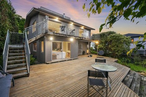 Photo of property in 1/395 Beach Road, Mairangi Bay, Auckland, 0630