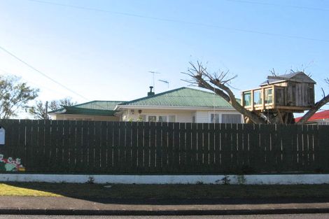 Photo of property in 20 Scott Road, Papakura, 2110