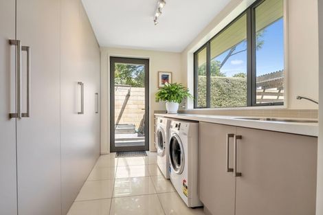 Photo of property in 18 Ravensdale Rise, Westmorland, Christchurch, 8025