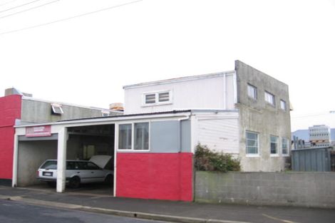 Photo of property in 108 Oxford Street, South Dunedin, Dunedin, 9012