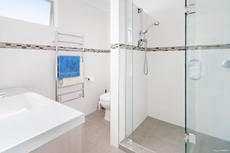 Photo of property in 1/62 Sorrel Crescent, Bucklands Beach, Auckland, 2012