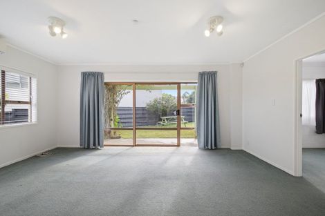Photo of property in 3 Camwell Close, Bucklands Beach, Auckland, 2012