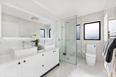 Photo of property in 12 Freshland Drive, Flat Bush, Auckland, 2019