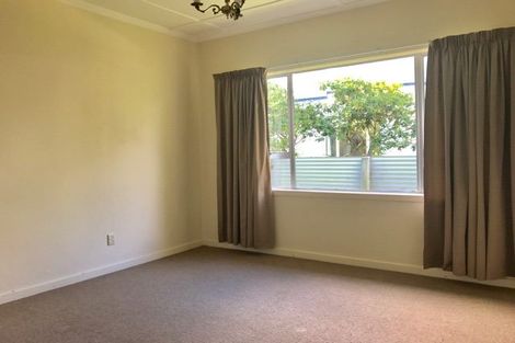 Photo of property in 87 Joseph Street, Waverley, Invercargill, 9810