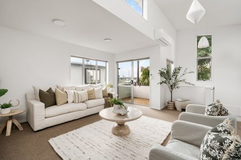 Photo of property in 1/10 Enterprise Drive, Papamoa Beach, Papamoa, 3118