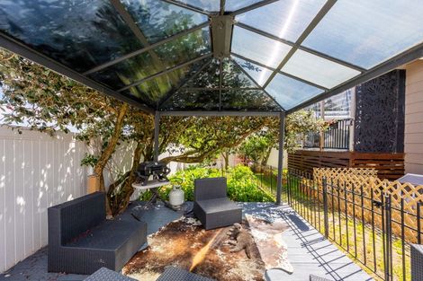 Photo of property in 2/84 Verbena Road, Birkdale, Auckland, 0626