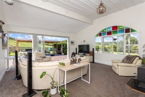 Photo of property in 12 Downer Access Road, Kaukapakapa, 0873