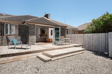 Photo of property in 2/54 Marine Parade, Mount Maunganui, 3116