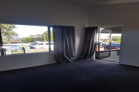 Photo of property in 1 Fishermans Cove, Army Bay, Whangaparaoa, 0930