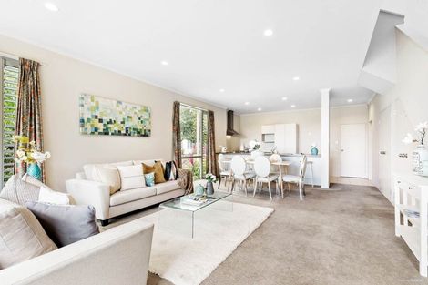 Photo of property in 14 Willow Camp Road, Takanini, 2112