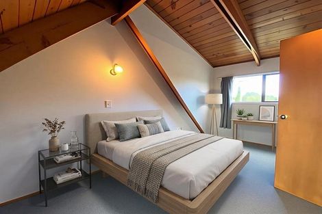 Photo of property in 5 Harrington Road, Henderson, Auckland, 0610