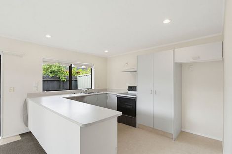 Photo of property in 6/39 Swanson Road, Henderson, Auckland, 0610