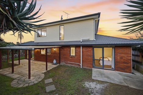 Photo of property in 35 Peninsula Road, Mangere, Auckland, 2022