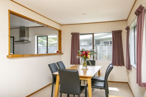 Photo of property in 18 East Street, Greytown, 5712