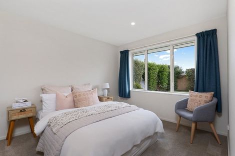 Photo of property in 16 Bamber Crescent, Halswell, Christchurch, 8025