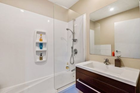 Photo of property in 4/9 Cameron Street, Sydenham, Christchurch, 8023