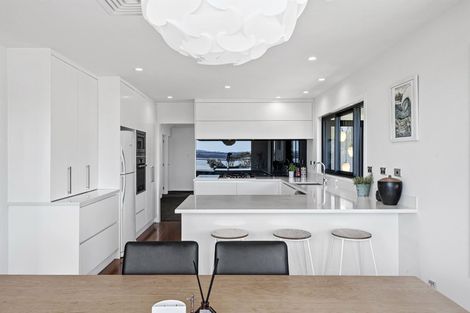 Photo of property in 4 Pluto Place, Beach Haven, Auckland, 0626