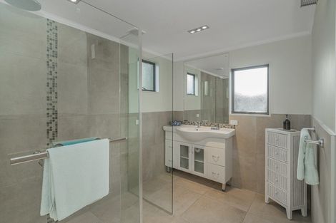 Photo of property in 38b Catherine Crescent, Whitianga, 3510