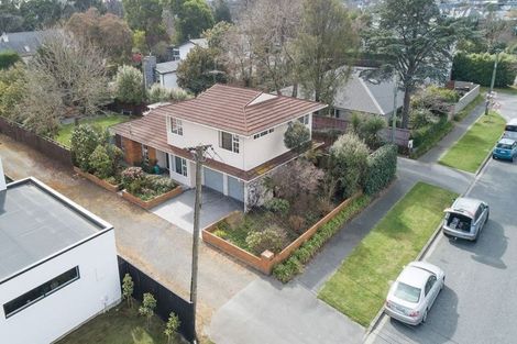 Photo of property in 11 Daresbury Lane, Fendalton, Christchurch, 8014