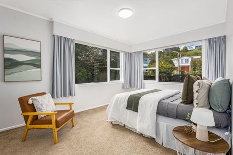 Photo of property in 9 Brora Crescent, Papakowhai, Porirua, 5024