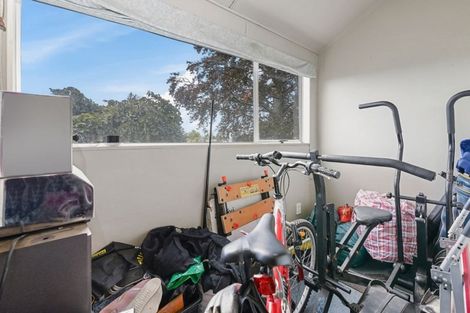 Photo of property in 100 Lake Road, Koutu, Rotorua, 3010