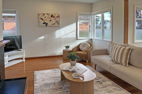 Photo of property in 16 Churchill Street, Kensington, Whangarei, 0112