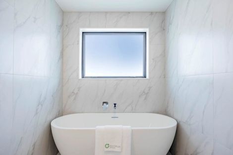 Photo of property in 215c Forrest Hill Road, Forrest Hill, Auckland, 0620