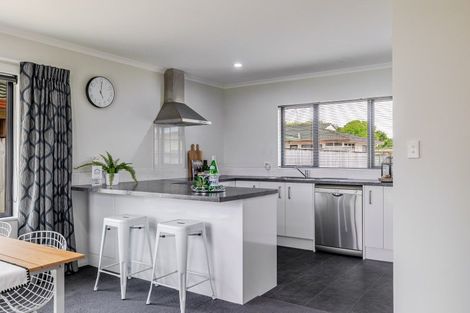 Photo of property in 87a College Street, Awapuni, Palmerston North, 4412