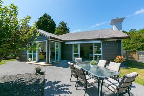 Photo of property in 58c Gilbert Street, New Plymouth, 4310