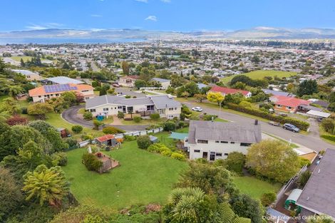 Photo of property in 28 Russell Crescent, Western Heights, Rotorua, 3015