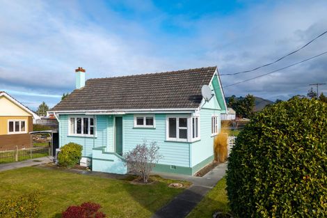 Photo of property in 39 Wilkin Street, Waimate, 7924