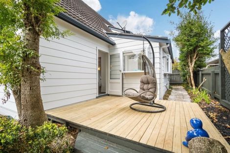 Photo of property in 1/14 Otakau Road, Milford, Auckland, 0620