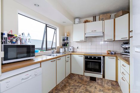 Photo of property in 6 Ellesmere Place, Oceanview, Timaru, 7910