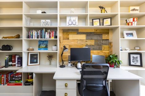 Photo of property in 81 Raukawa Street, Stokes Valley, Lower Hutt, 5019