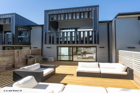 Photo of property in 47 Carder Court, Hobsonville, Auckland, 0618