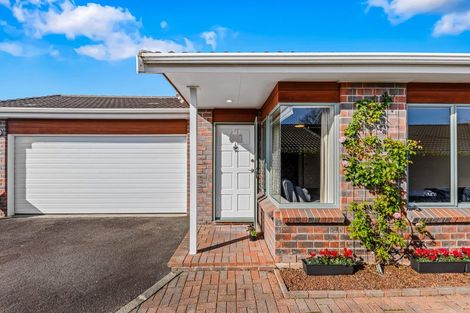 Photo of property in 51 The Grove, Red Beach, 0932