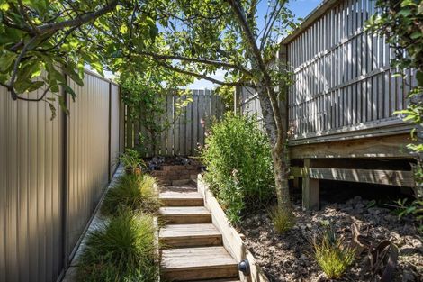 Photo of property in 4 Coach Road, Fairfield, Dunedin, 9018