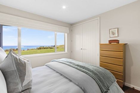 Photo of property in 64 Timoti Road, Waimarama, Havelock North, 4294