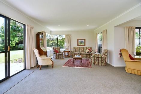 Photo of property in 43 West Belt, Rangiora, 7400