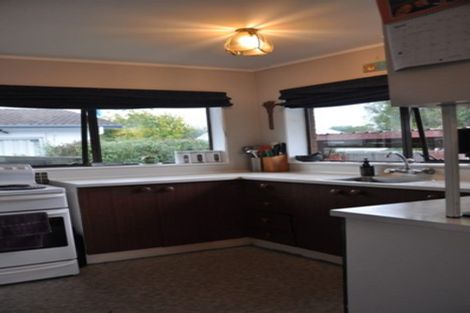 Photo of property in 2/143 Gills Road, Half Moon Bay, Auckland, 2014