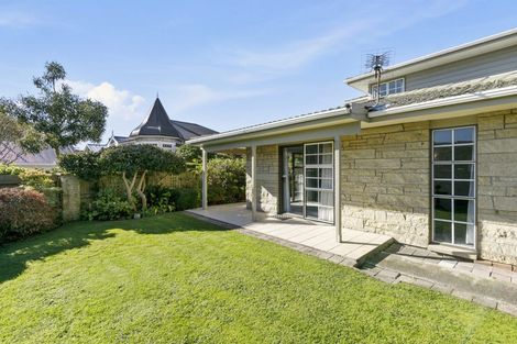 Photo of property in 14 Bloomfield Terrace, Hutt Central, Lower Hutt, 5010