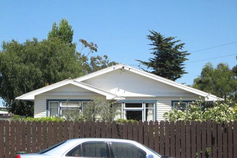 Photo of property in 104 Shortland Street, Wainoni, Christchurch, 8061