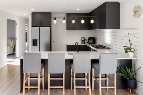 Photo of property in 13 Sydney Place, Flagstaff, Hamilton, 3210