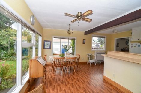 Photo of property in 12 Taverner Street, Carterton, 5713