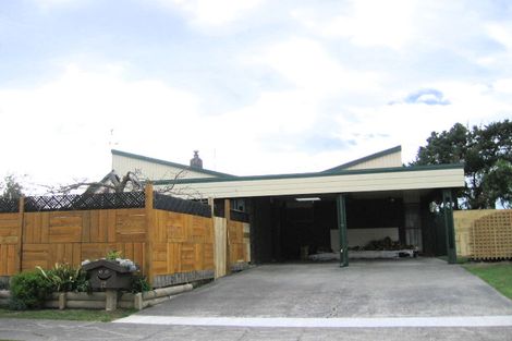 Photo of property in 17 Wynyard Crescent, Tamatea, Napier, 4112