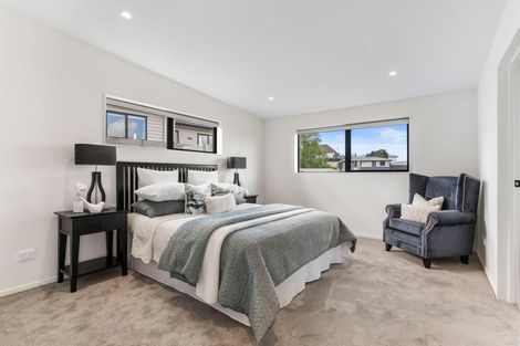 Photo of property in 5 Libby Lane, Howick, Auckland, 2010