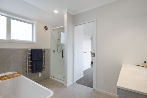 Photo of property in 8a Dysart Road, Otumoetai, Tauranga, 3110