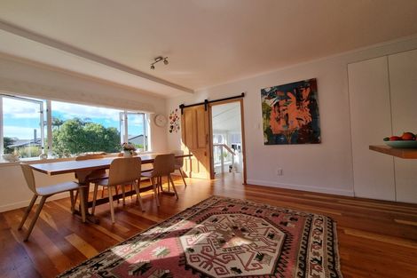 Photo of property in 66 Harbour View Road, Point Wells, Warkworth, 0986