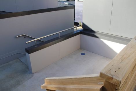 Photo of property in 6/61 Black Rock Road, Newlands, Wellington, 6037